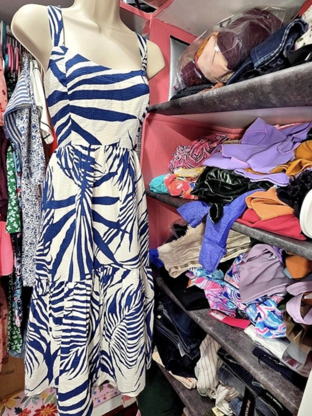 AYR Blue & White Abstract Midi Dress Size Medium